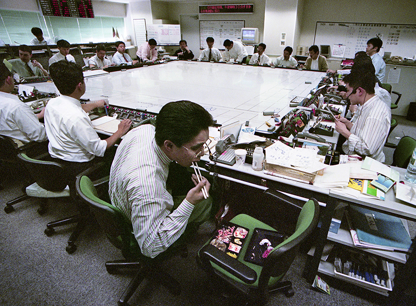 昼休み返上で外為取引