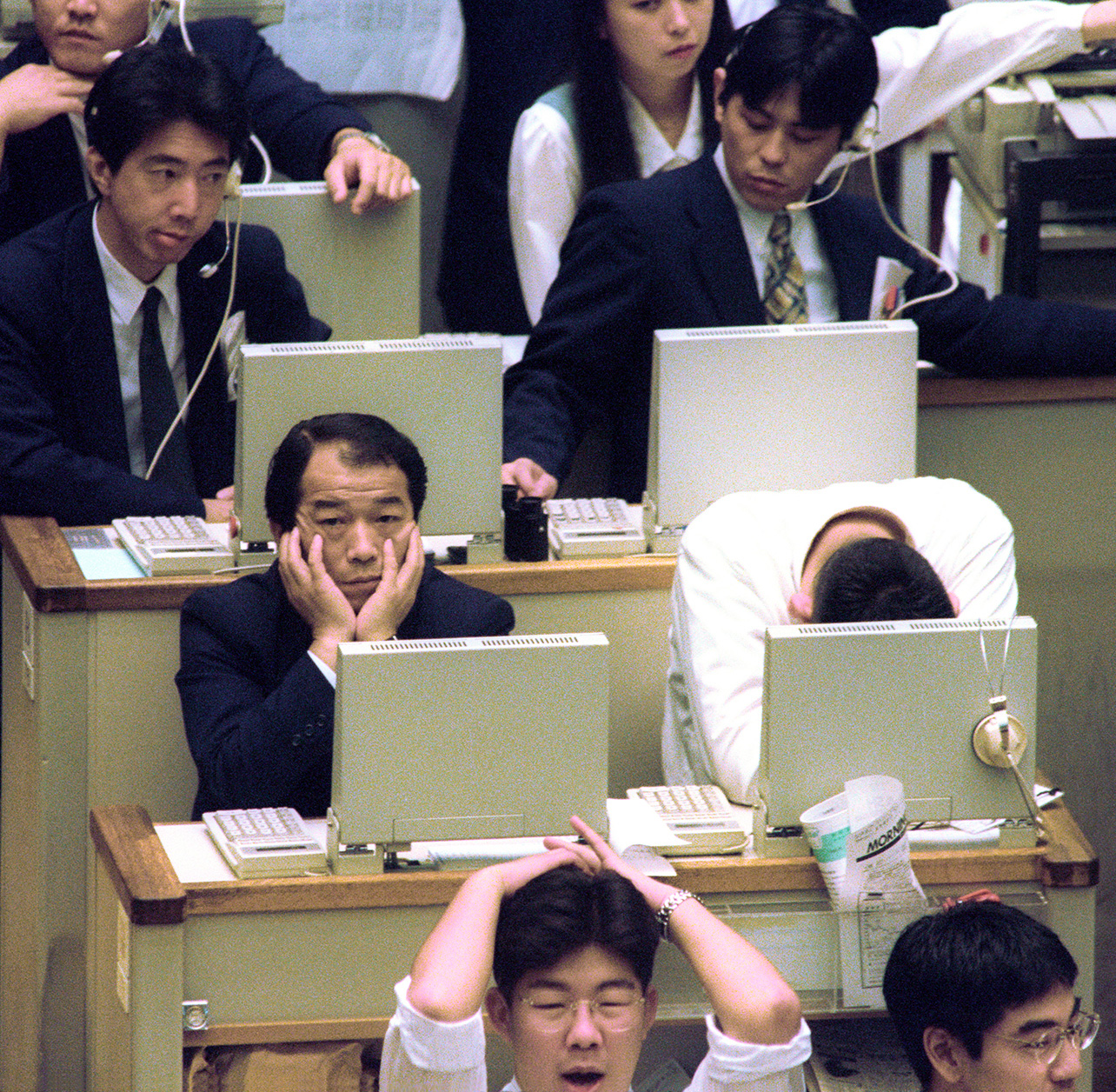日本人の働き方100年—定点観測者としての通信社｜東京国際